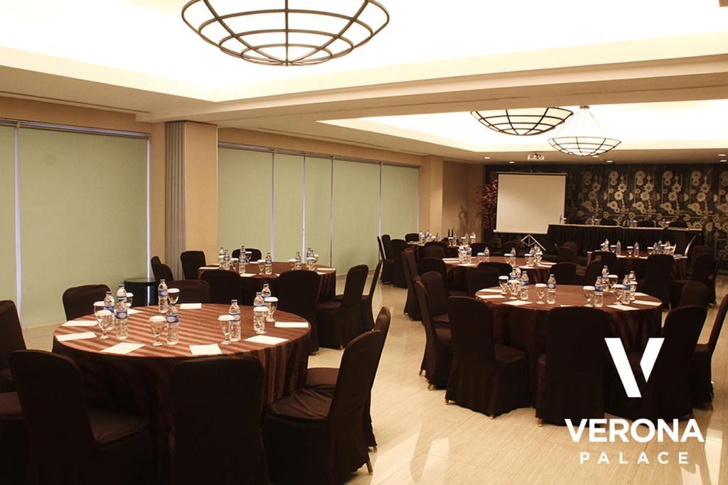 Verona Palace Hotel Bandung Exterior foto