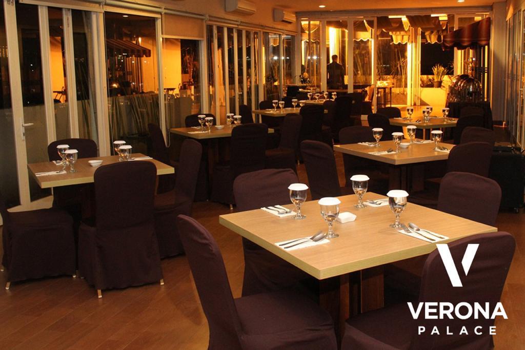 Verona Palace Hotel Bandung Exterior foto