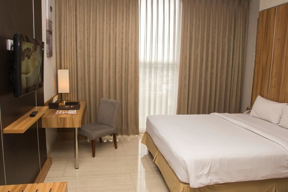 Verona Palace Hotel Bandung Exterior foto